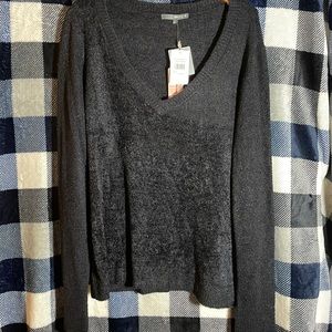Matty M V-neck High-low sweater